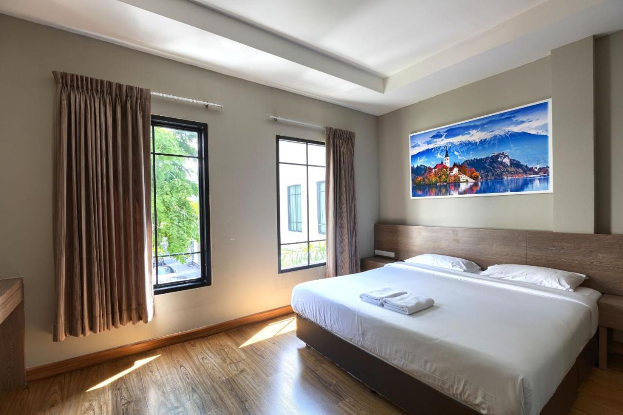View Dee Bkk Airport Residence Бангкок Екстер'єр фото