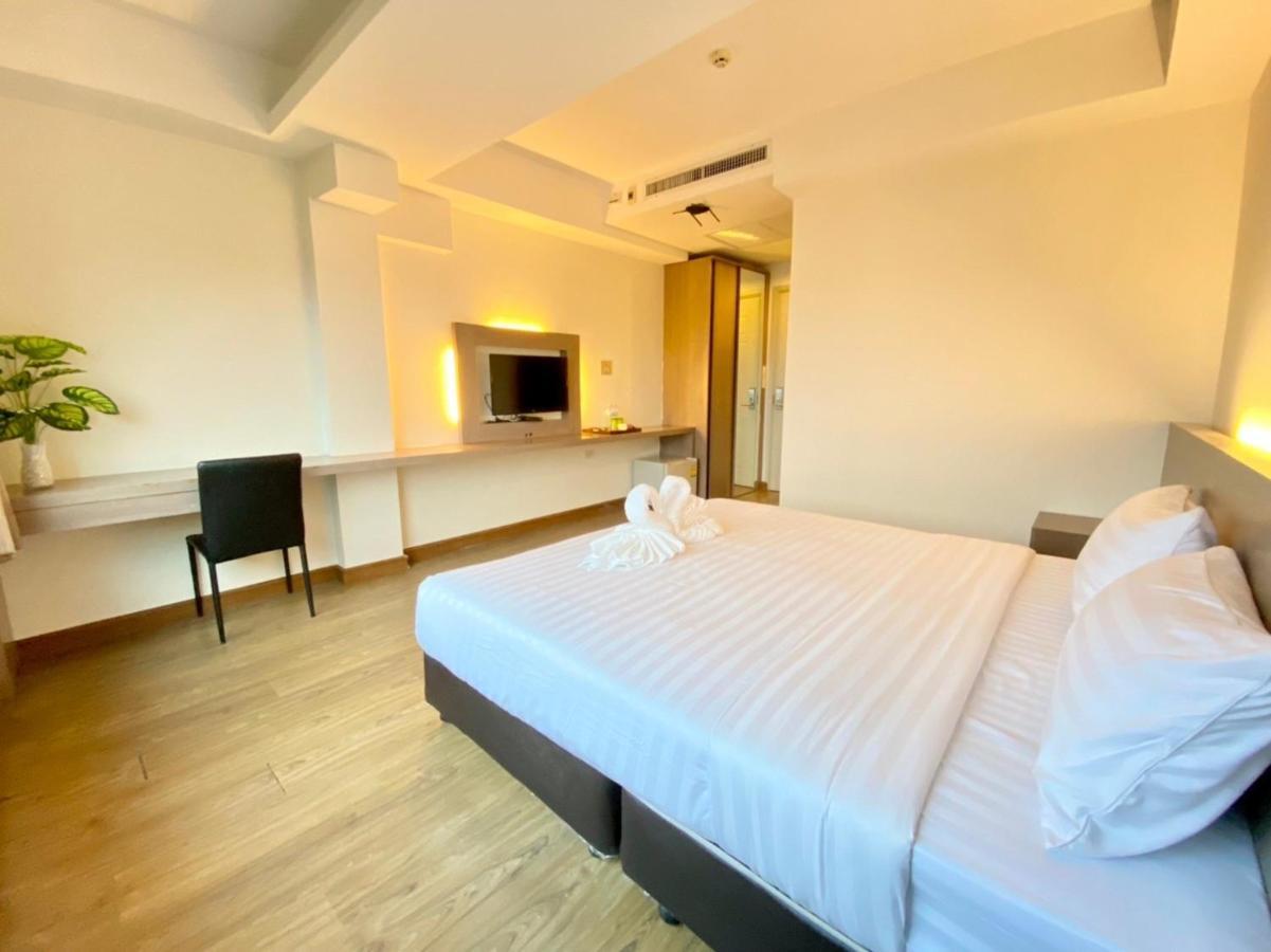 View Dee Bkk Airport Residence Бангкок Екстер'єр фото