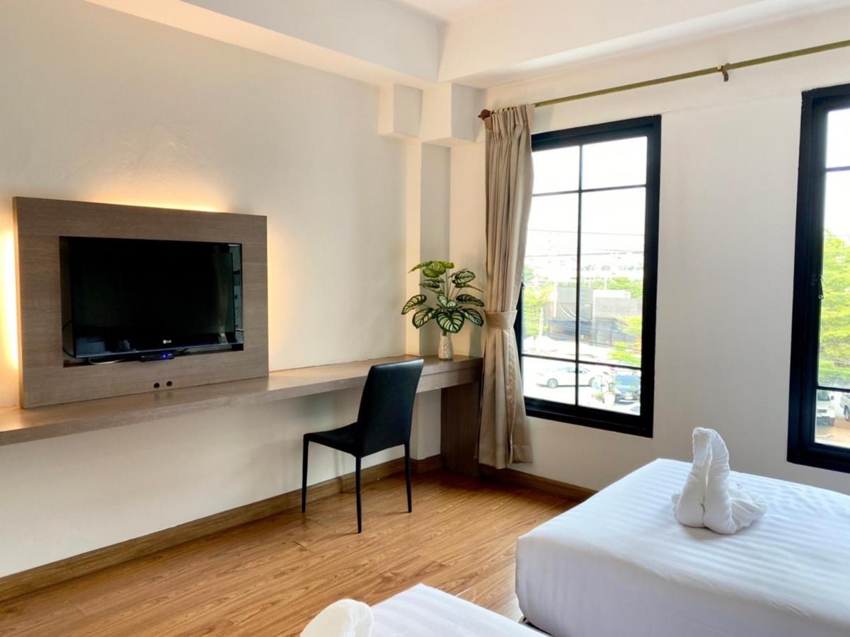 View Dee Bkk Airport Residence Бангкок Екстер'єр фото