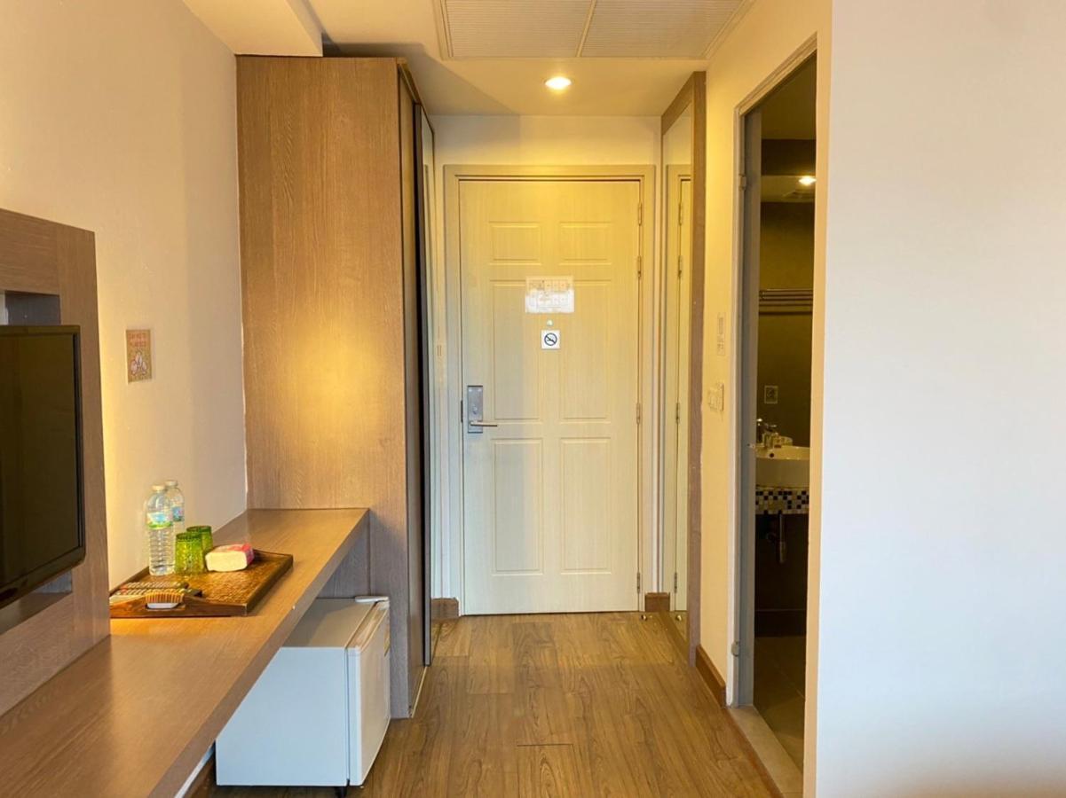 View Dee Bkk Airport Residence Бангкок Екстер'єр фото