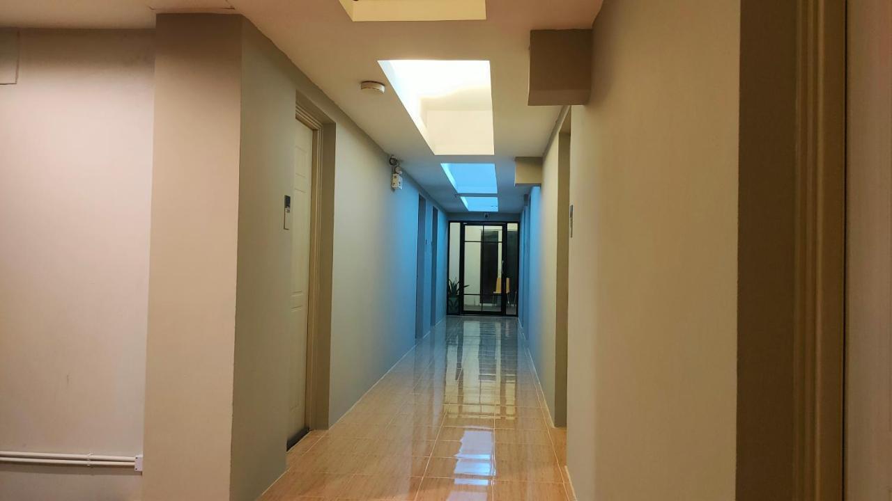 View Dee Bkk Airport Residence Бангкок Екстер'єр фото