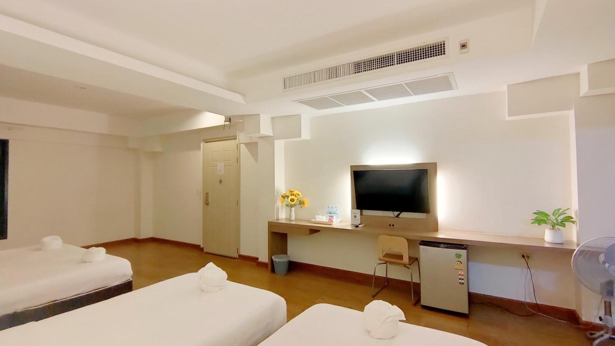 View Dee Bkk Airport Residence Бангкок Екстер'єр фото