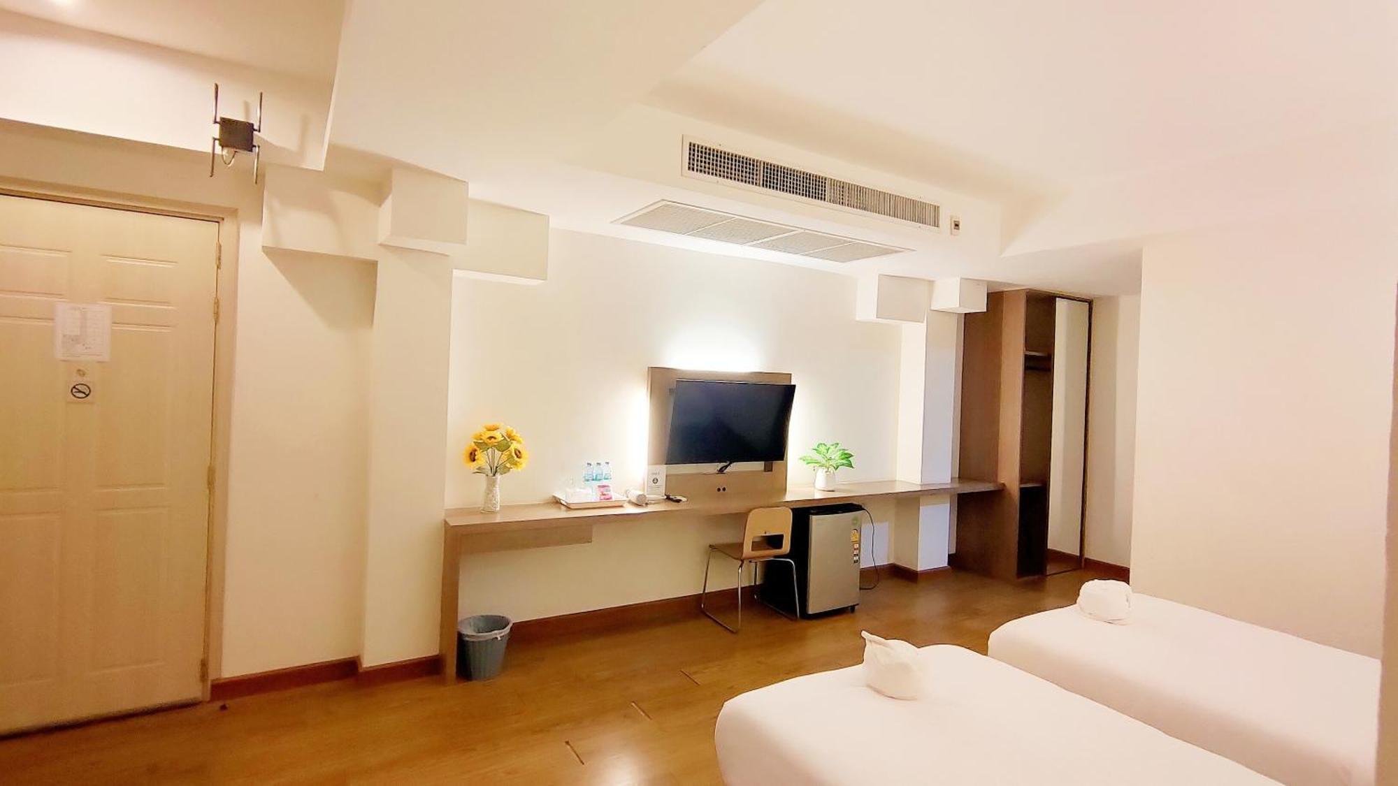 View Dee Bkk Airport Residence Бангкок Екстер'єр фото